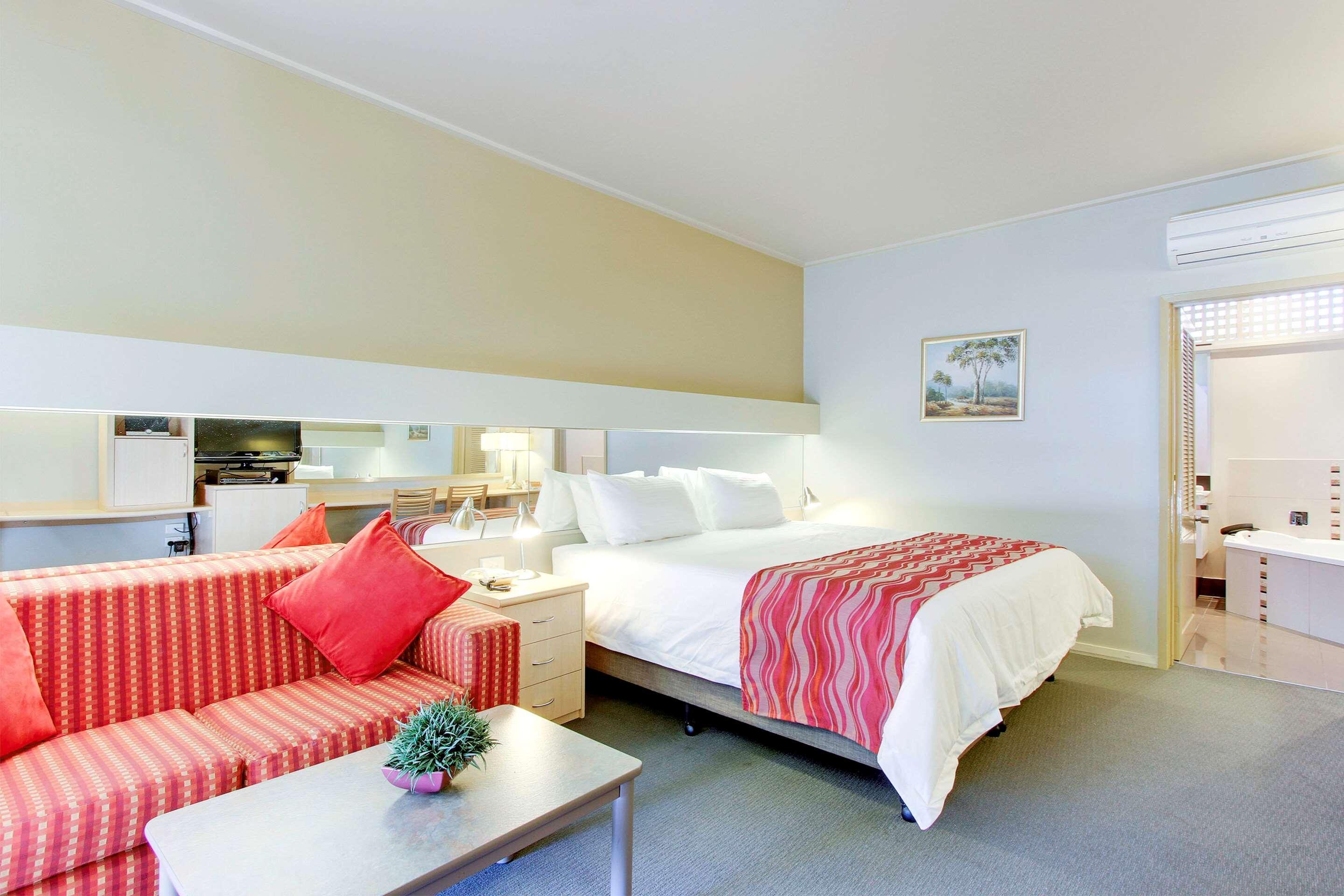 Comfort Inn & Suites Лейкс-Энтранс Экстерьер фото