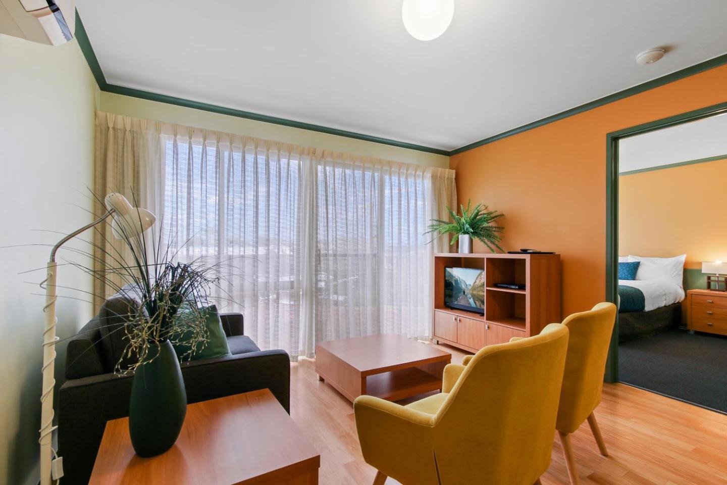 Comfort Inn & Suites Лейкс-Энтранс Экстерьер фото